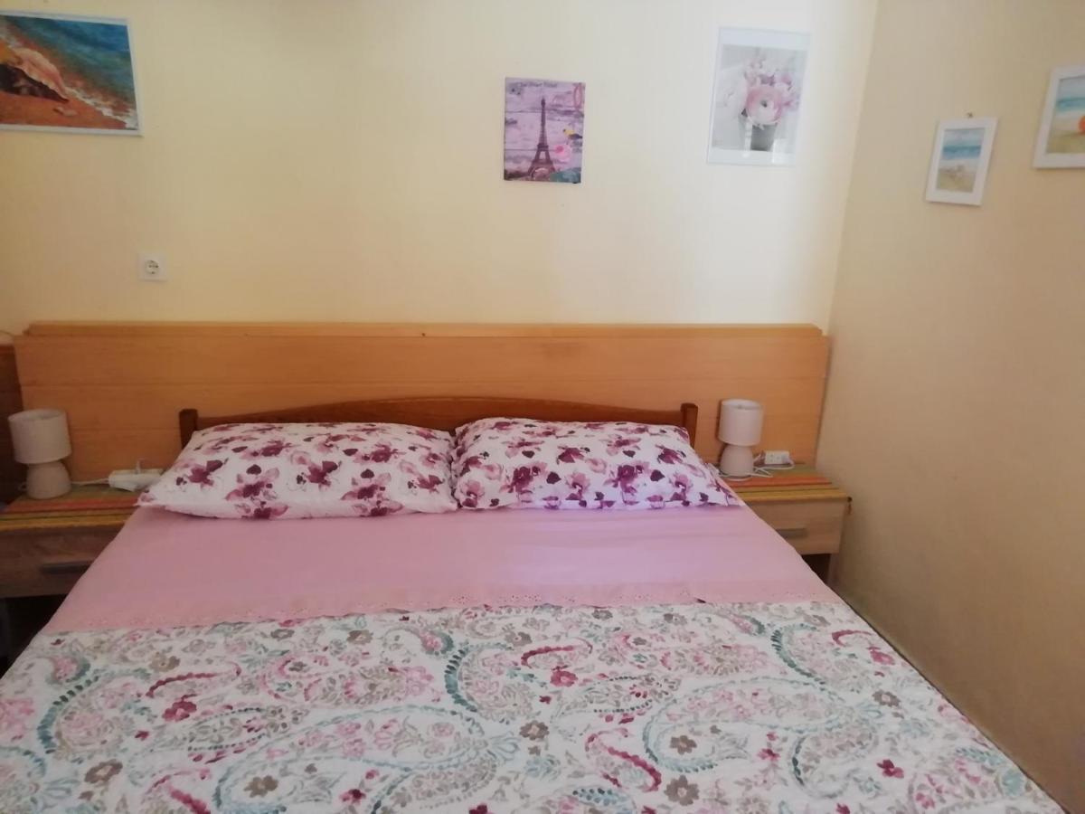 Apartman Lara Appartement Brodarica  Buitenkant foto