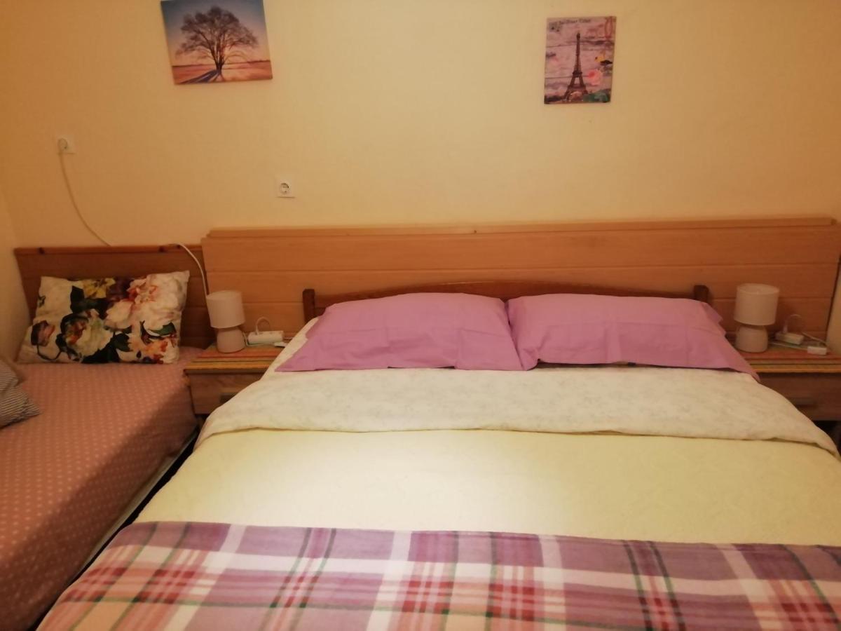 Apartman Lara Appartement Brodarica  Buitenkant foto