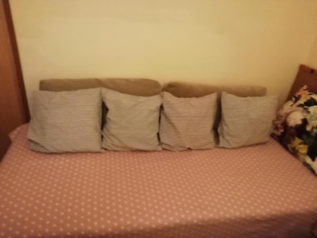 Apartman Lara Appartement Brodarica  Buitenkant foto